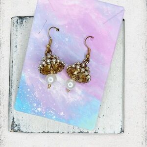 4503u. Handmade Goldtone and Pearl Drop Earrings